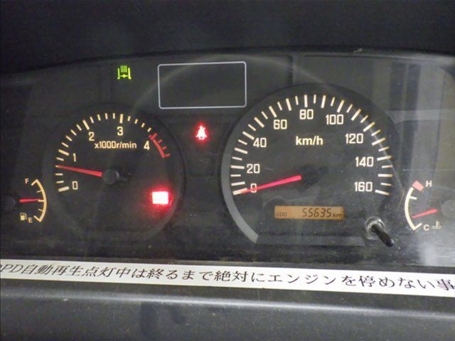 2019 Isuzu Elf dump auction photo 6