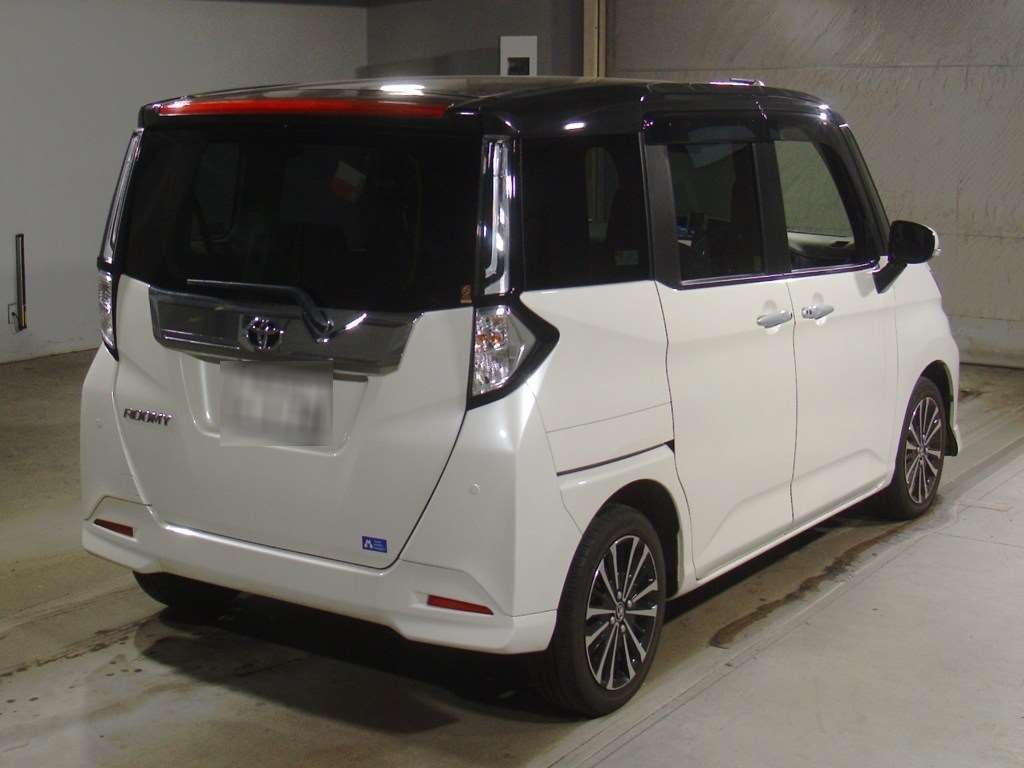 2022 Toyota Roomy Custom G-T auction photo 2