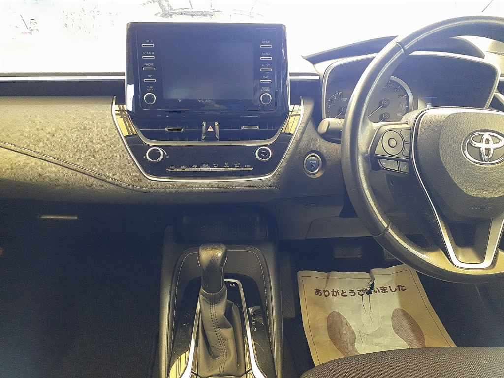 2020 Toyota Corolla Touring ハイブリッド S auction photo 11