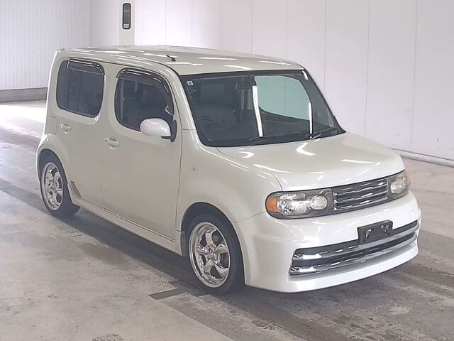 2011 Nissan Cube ライダー Japan auction vehicle