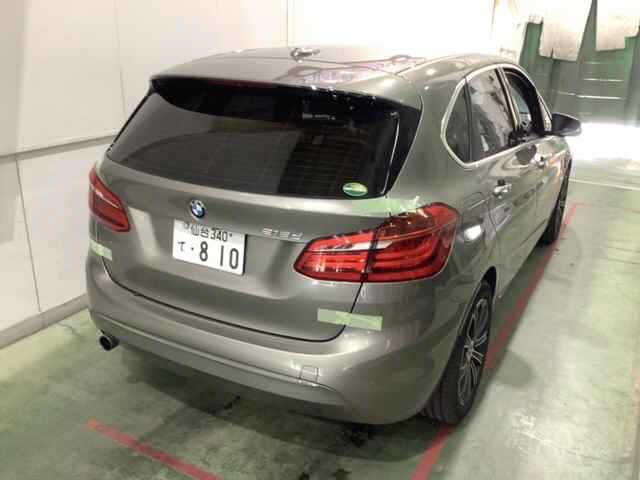 2016 BMW 2 Series 218d Active Tourer Standard auction photo 2