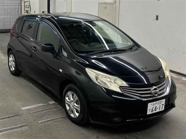 2013 Nissan Note X DIG-S Japan auction vehicle