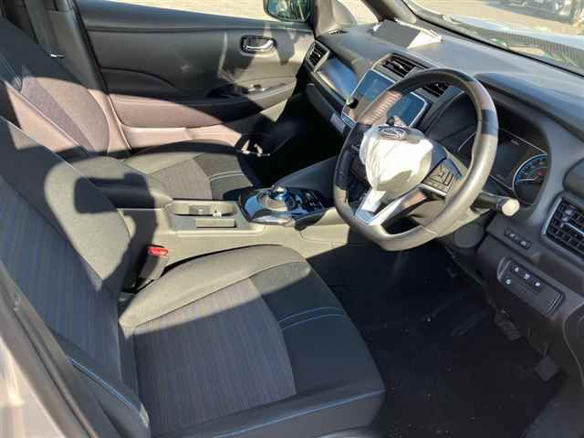 2022 Nissan Leaf eプラスX auction photo 7