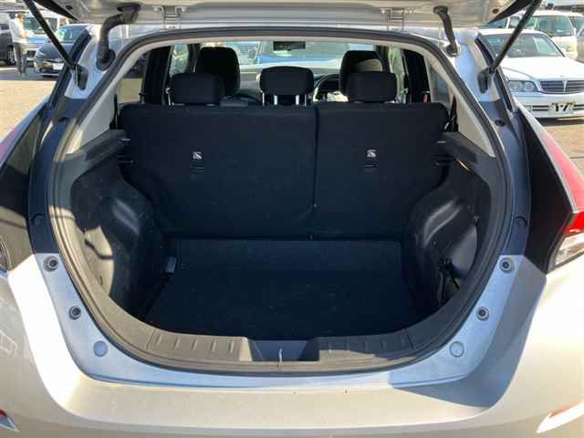 2022 Nissan Leaf eプラスX auction photo 10
