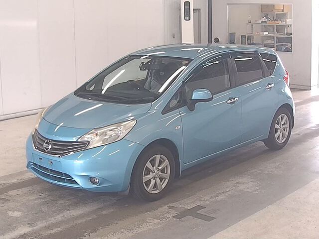2013 Nissan Note メダリストエマブレP auction photo 4