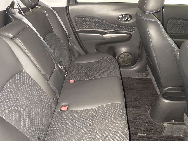 2013 Nissan Note メダリストエマブレP auction photo 6