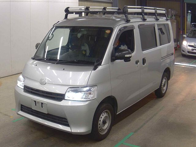 2023 Toyota TownAce Van GL auction photo 4