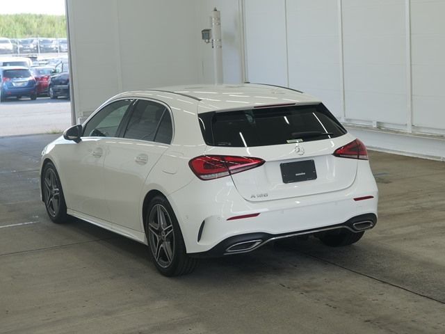 2019 Mercedes-Benz A180 スタイル AMGライン auction photo 2