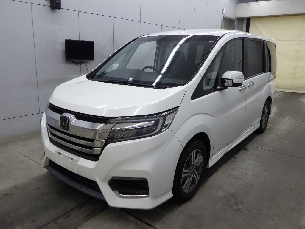 2020 Honda Stepwgn e:HEVスパーダGホンダセンシング auction photo 4