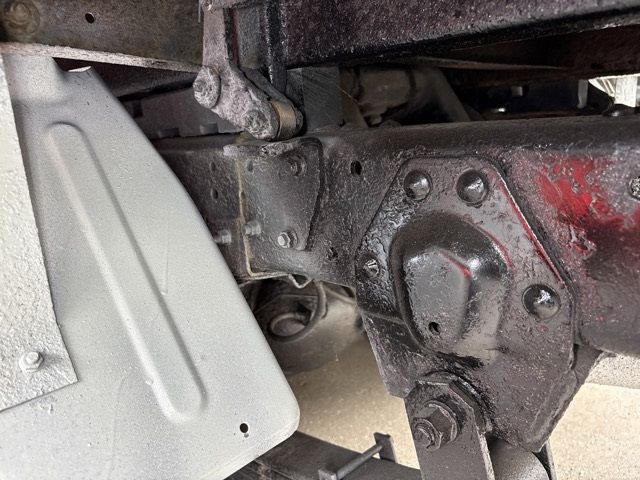 2005 Isuzu Elf dump auction photo 14