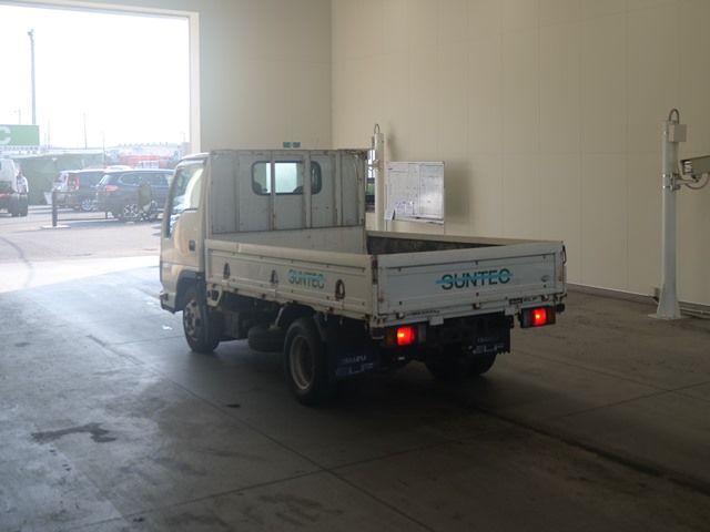 2012 Isuzu Elf ヒラ auction photo 2