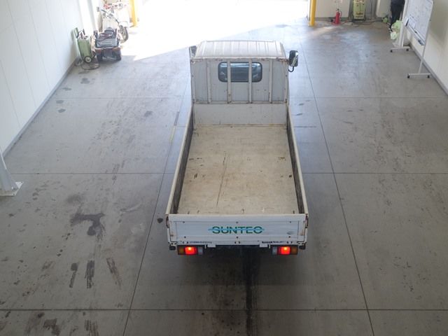 2012 Isuzu Elf ヒラ auction photo 3