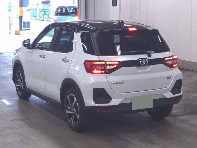 2026 Toyota Raize Hybrid Z auction photo 2