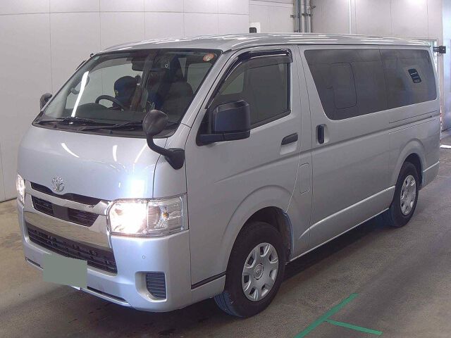 2025 Toyota Hiace ロングDX GLパッケ 4WD auction photo 4