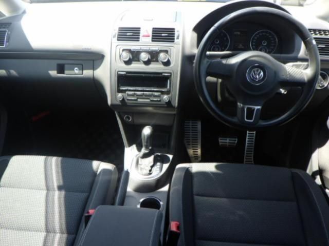2014 Volkswagen ゴルフトゥーラン TSI コンフォートライン auction photo 3