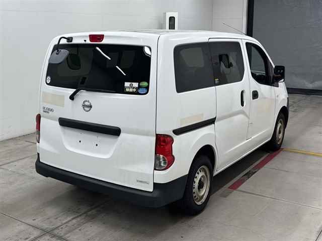 2020 Nissan NV200 Vanette Van DX auction photo 5
