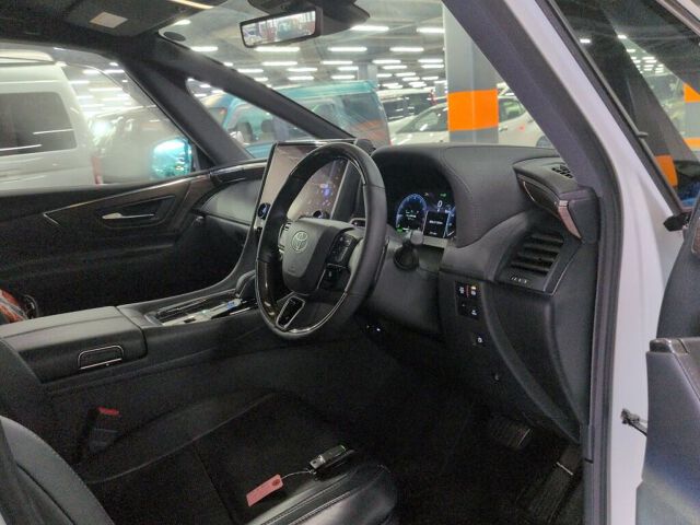 2025 Toyota Alphard Executive Lounge auction photo 3