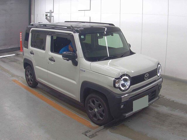 2025 Mazda フレアクロスオーバー Hybrid ZS Japan auction vehicle