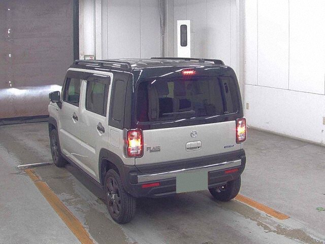 2025 Mazda フレアクロスオーバー Hybrid ZS auction photo 2