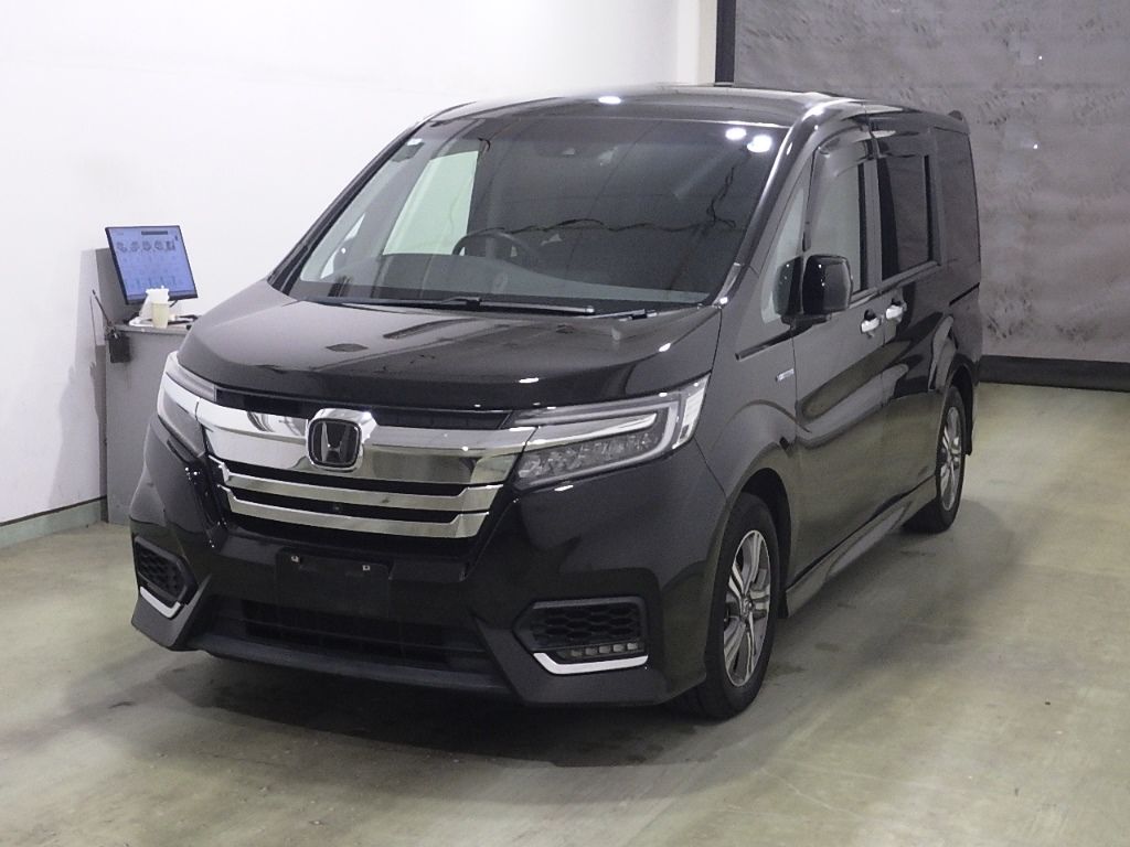 2018 Honda Stepwgn ハイブリッドGホンダセンシング auction photo 4