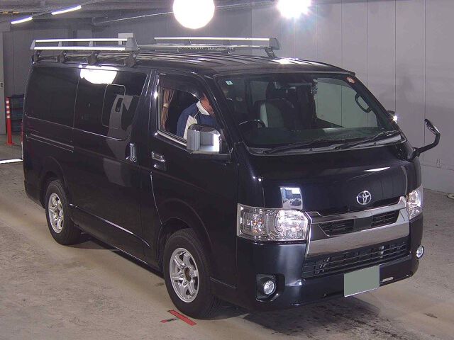 Japan Auction Vehicles 8 2021 Toyota Hiace LスーパーGLダーク2 auction photo