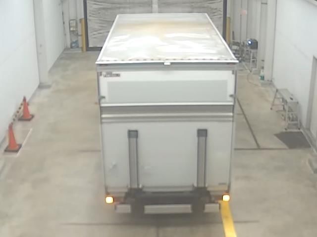 2017 Mitsubishi Fuso Canter Van auction photo 3