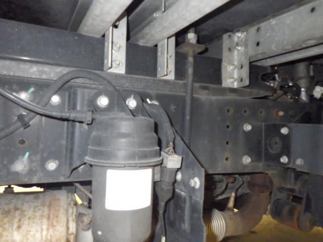 2017 Mitsubishi Fuso Canter Van auction photo 5