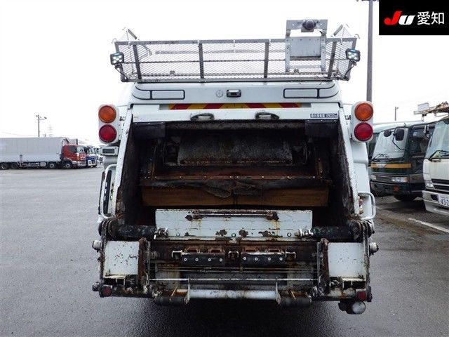 2015 Isuzu Forward Jinkaisha auction photo 8
