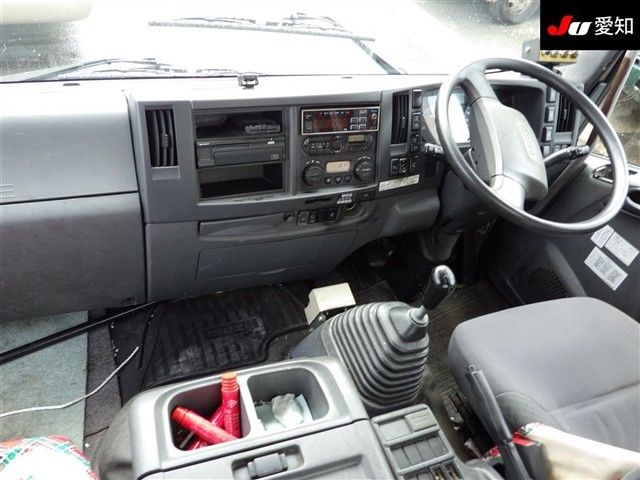 2015 Isuzu Forward Jinkaisha auction photo 3