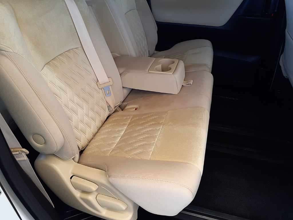 2022 Toyota Alphard 2.5X auction photo 12