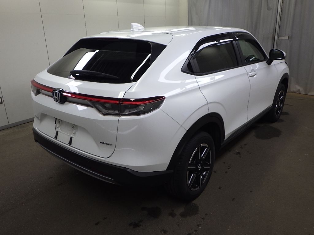 2023 Honda Vezel e:HEV X auction photo 2