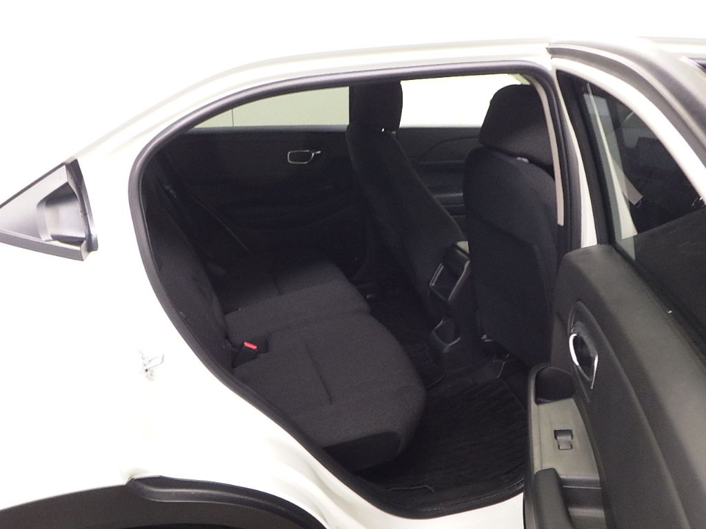 2023 Honda Vezel e:HEV X auction photo 7