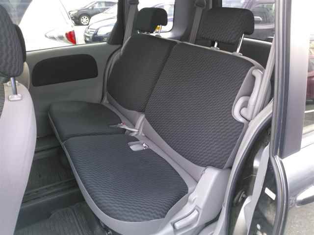 2011 Toyota Sienta X LTD auction photo 9