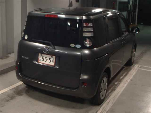 2011 Toyota Sienta X LTD auction photo 5