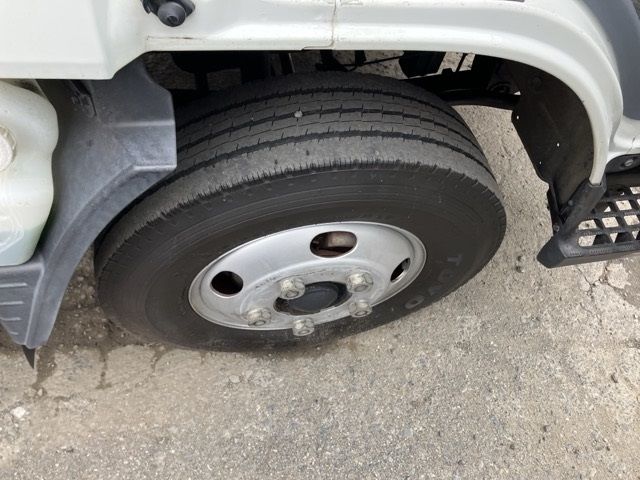 2016 Mitsubishi Fuso Canter Aluminum van PG, wide, long auction photo 9