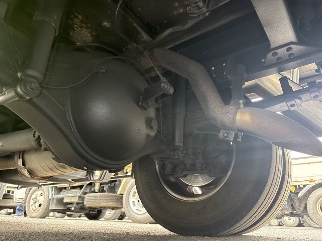 2016 Mitsubishi Fuso Canter Aluminum van PG, wide, long auction photo 10