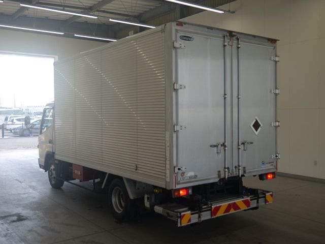 2016 Mitsubishi Fuso Canter Aluminum van PG, wide, long auction photo 2