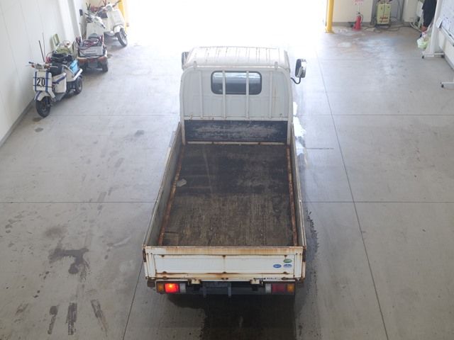 2011 Isuzu Elf ヒラ auction photo 3