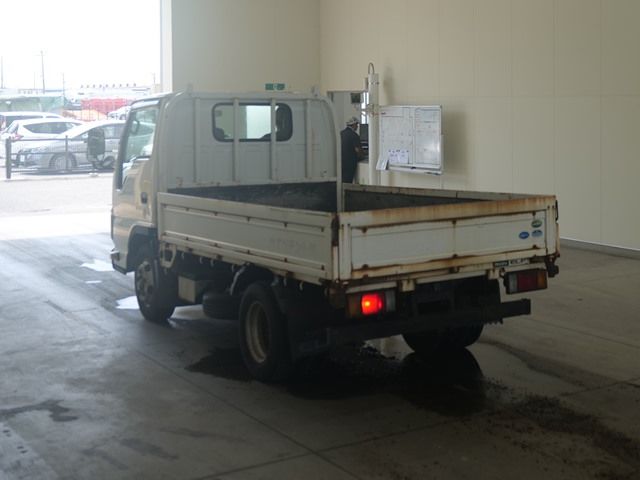 2011 Isuzu Elf ヒラ auction photo 2