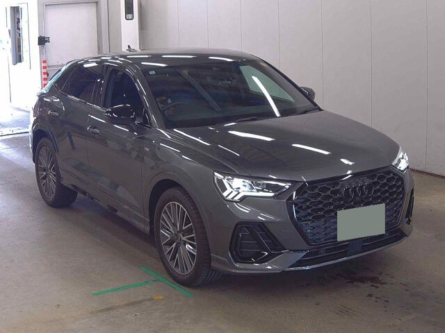 2022 Audi Q3 Sportback 35TFSI Sライン Japan auction vehicle