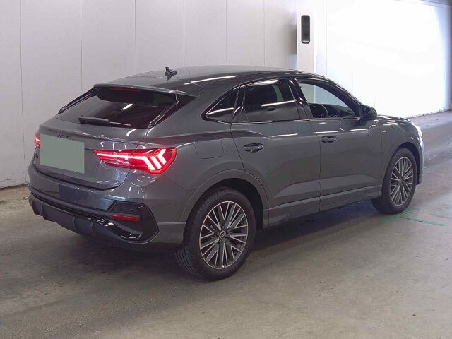 2022 Audi Q3 Sportback 35TFSI Sライン auction photo 5