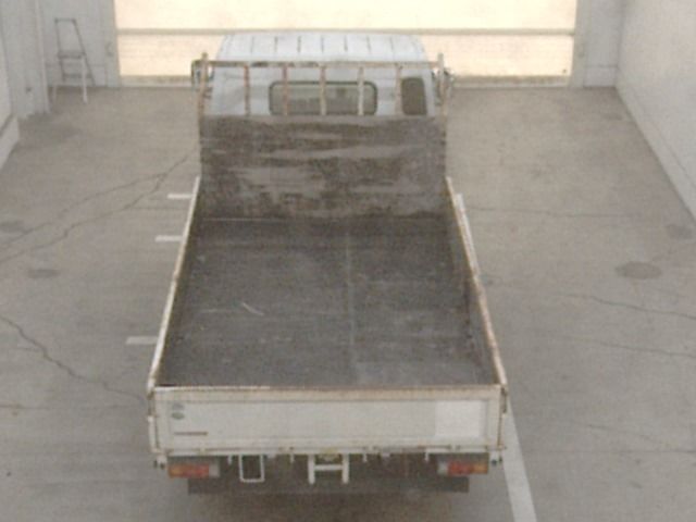 2019 Mitsubishi Fuso Canter Flatbed auction photo 3