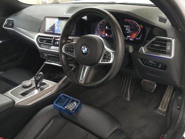 2020 BMW 3 Series 320DXDRIM Spots 4WD auction photo 3