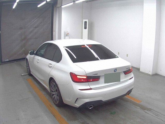 2020 BMW 3 Series 320DXDRIM Spots 4WD auction photo 2