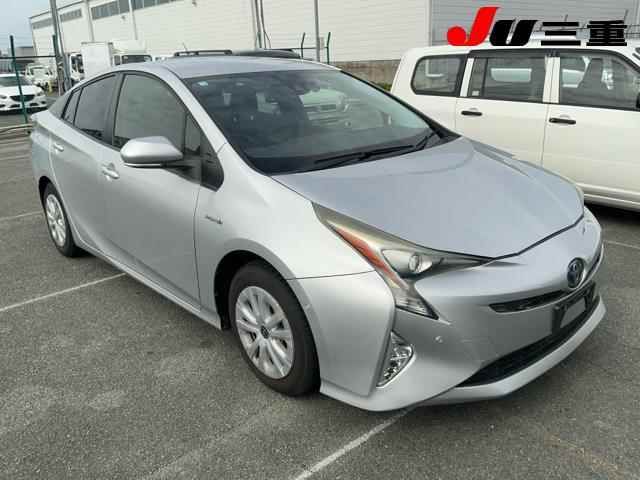 Japan Auction Vehicles 12 2016 Toyota Prius Sセーフティプラス auction photo