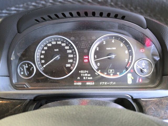2011 BMW 5 Series 523I auction photo 6