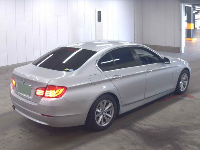 2011 BMW 5 Series 523I auction photo 5