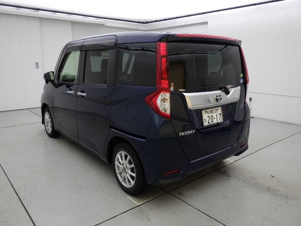 2020 Toyota Roomy 4WD カスタムG auction photo 5