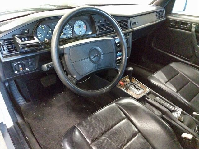 1990 Mercedes-Benz 190クラス 190E auction photo 3