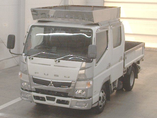 Japan Auction Vehicles 10 2019 Mitsubishi Fuso Canter Double cab auction photo
